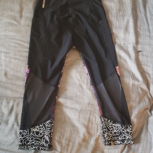 Foral 3/4 tights - Picture 3 of 6
